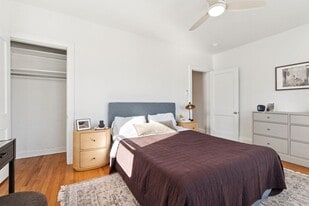 10 Montgomery in Bala Cynwyd, PA - Building Photo