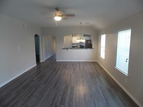 13211 Ambrosa Dr in Houston, TX - Building Photo - Building Photo