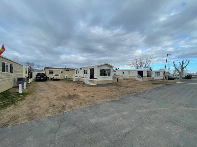 property at 740-990-990 Arroyo Dr