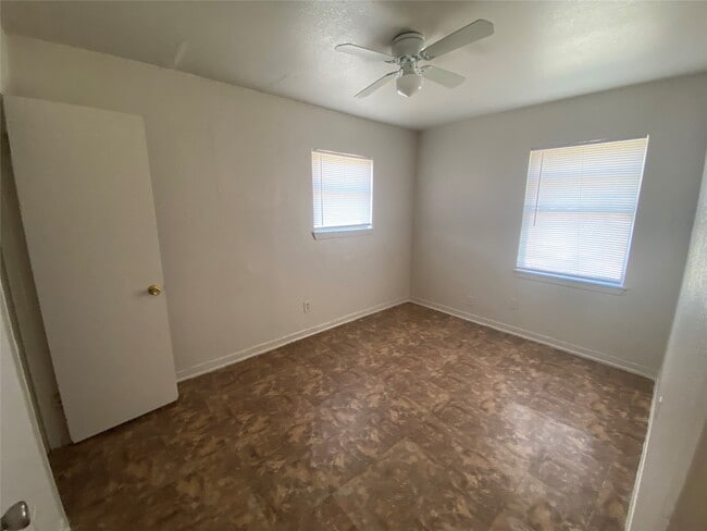 4223 Rockingham St in Houston, TX - Building Photo - Building Photo