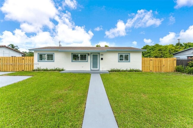 12253 SW 28th Terrace in Miami, FL - Building Photo - Building Photo