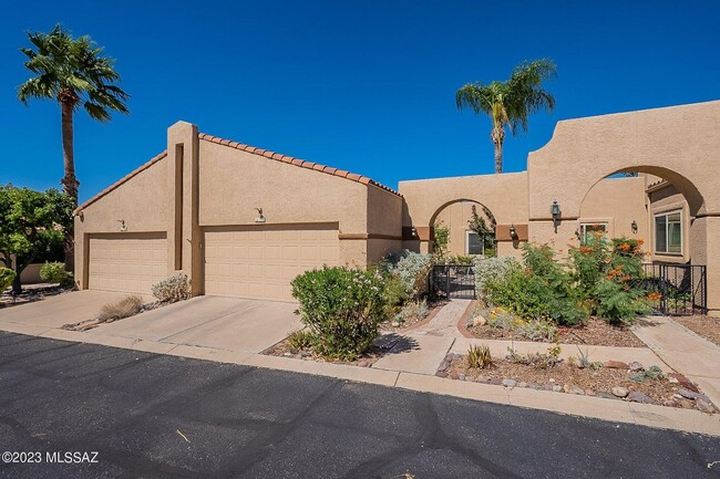 property at 704 W Rushwood Dr