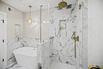 1242 Quincy St NW in Washington, DC - Building Photo - Building Photo