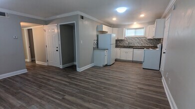 3567 Adams St in College Park, GA - Foto de edificio - Building Photo