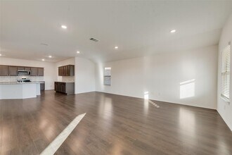 968 English Dr in Krugerville, TX - Building Photo - Building Photo