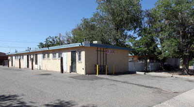 3400 Crest Ave SE in Albuquerque, NM - Building Photo - Building Photo