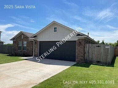 2025 Sara Vista Dr in Yukon, OK - Building Photo - Building Photo