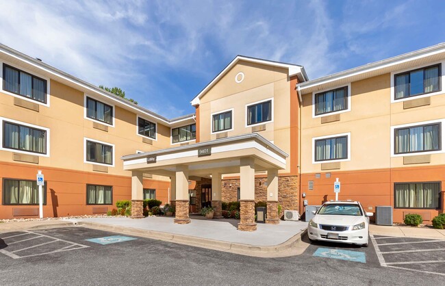 Furnished Studio - Landover in Upper Marlboro, MD - Foto de edificio - Building Photo