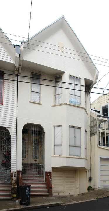 61 Godeus St in San Francisco, CA - Foto de edificio