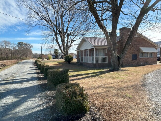 1439 Worley Rd in Princeton, NC - Building Photo - Building Photo