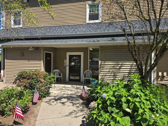property at 996 East St