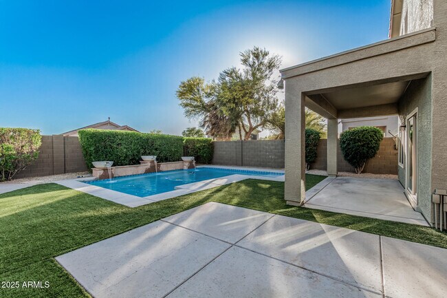 3537 W Spirit Ln in Anthem, AZ - Building Photo - Building Photo