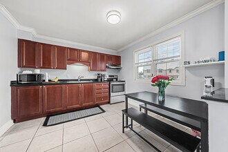 47 Blandford St in Woodstock, ON - Building Photo - Building Photo