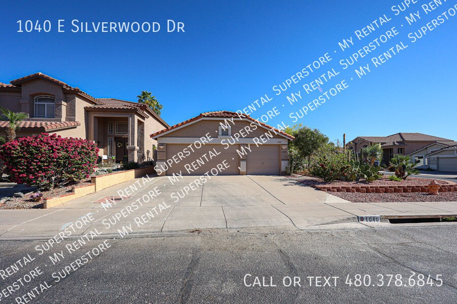 1040 E Silverwood Dr in Phoenix, AZ - Building Photo