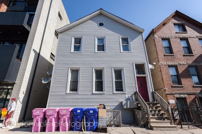 property at 1022 W Fry St