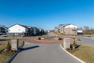 Hidden River Estates in Murfreesboro, TN - Foto de edificio - Building Photo