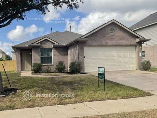 4010 Hawthorn Arbor Ct in Fresno, TX - Building Photo