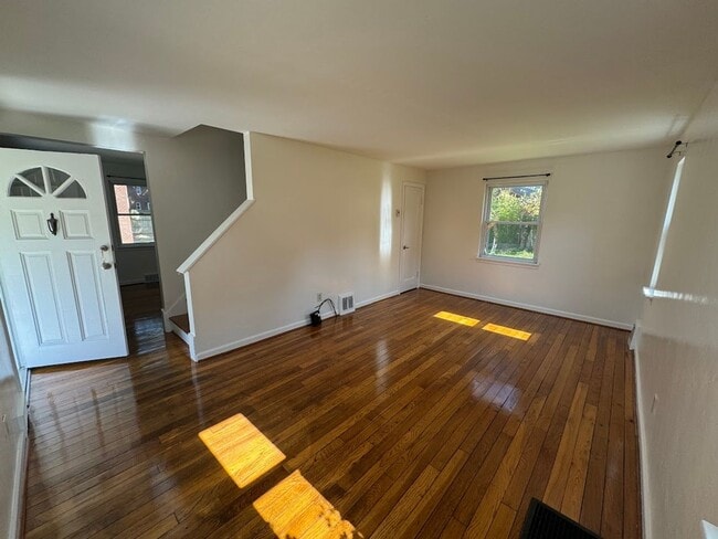 376 Terrace Pl in Oakmont, PA - Building Photo - Building Photo