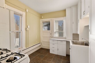 2241 Pierce St NE in Minneapolis, MN - Building Photo - Building Photo