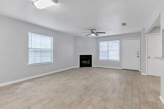 107 Shannon Cir in Del Rio, TX - Building Photo - Building Photo