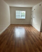 2731 SE 12th Rd in Homestead, FL - Building Photo - Building Photo