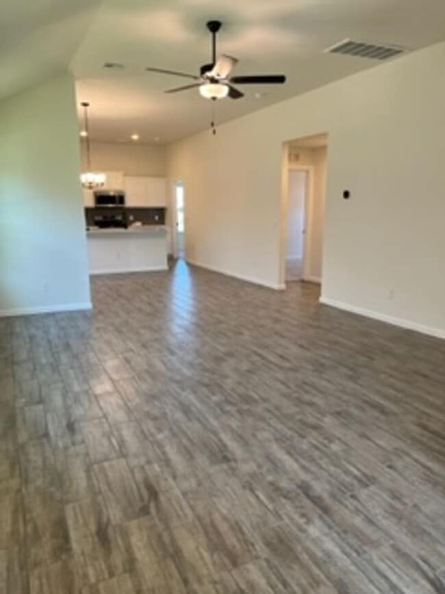 19625 Canning Rd in Edmond, OK - Building Photo - Building Photo