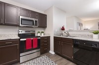 Building Photo - Grand Reserve At Pavilions Apartments in Charlotte, North Carolina