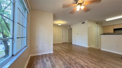 4220 San Marino Blvd in West Palm Beach, FL - Building Photo - Building Photo