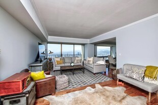 1177 California St, Unit 1514 in San Francisco, CA - Building Photo