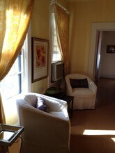 519 Tusculum Ave, Unit #2 in Cincinnati, OH - Foto de edificio - Building Photo