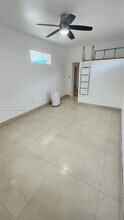 2174 NE 182nd St in North Miami Beach, FL - Building Photo - Building Photo