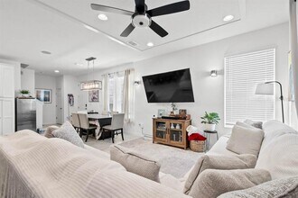 6262 Goldcoast Ave in Apollo Beach, FL - Building Photo - Building Photo