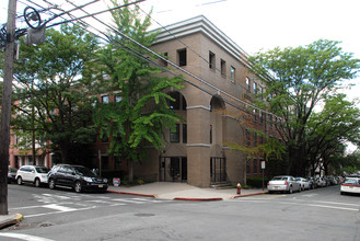 151-161 2nd St in Hoboken, NJ - Building Photo - Building Photo