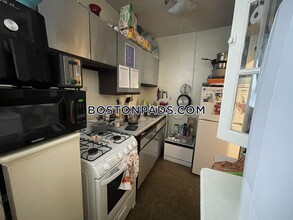 211 Park Dr in Boston, MA - Building Photo - Building Photo