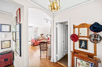 339 W 12th St in New York, NY - Building Photo - Building Photo