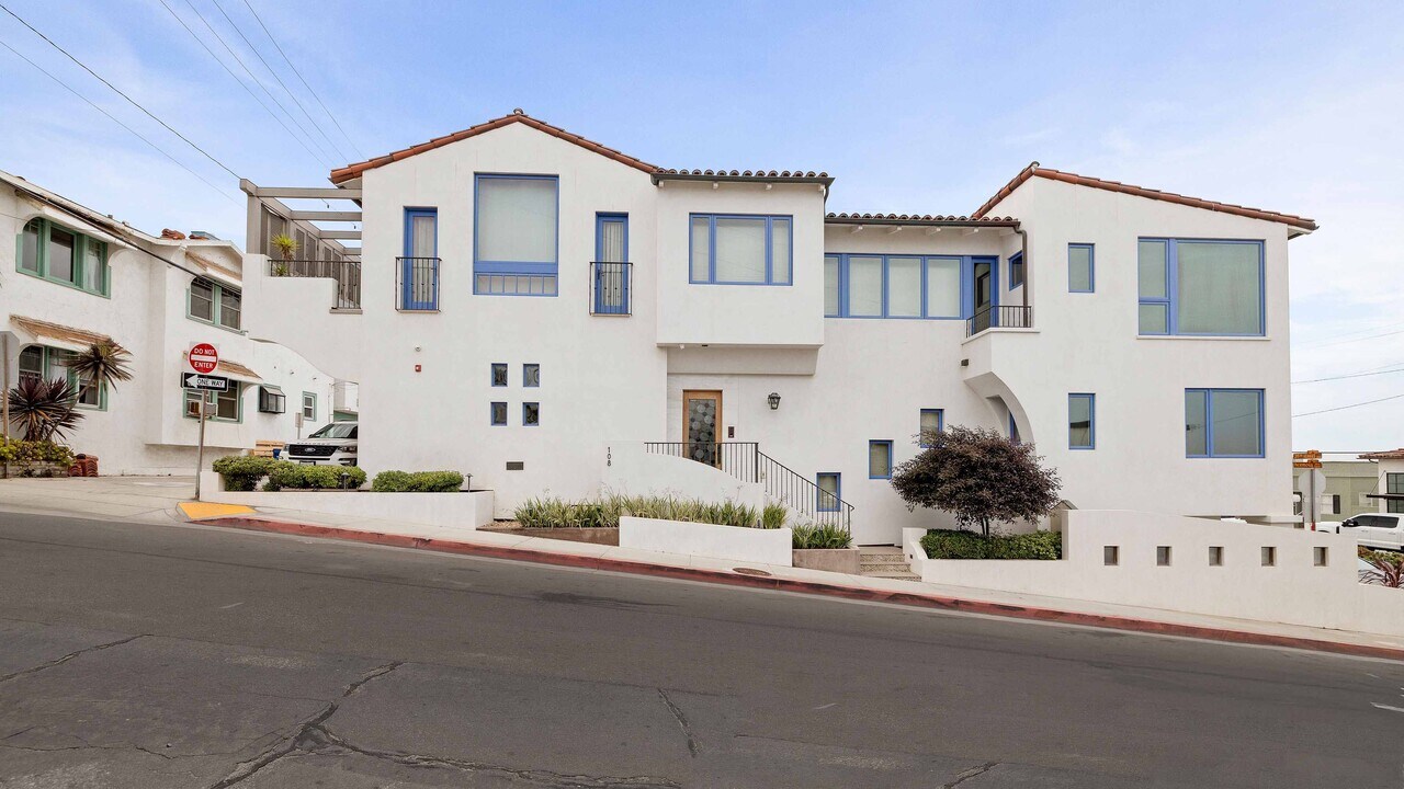 108 35th St in Hermosa Beach, CA - Foto de edificio