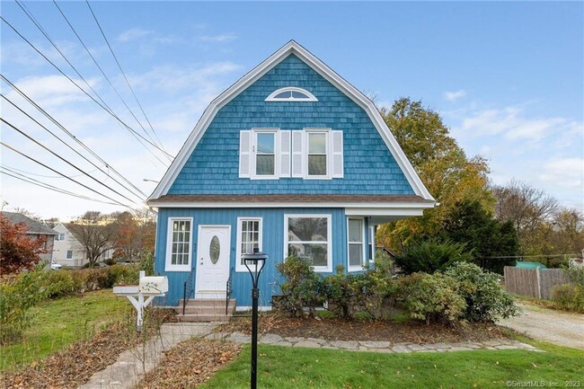 property at 939 Nichols Ave
