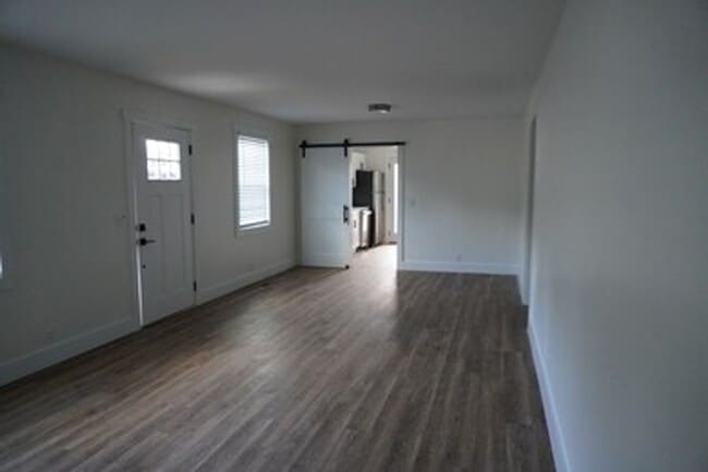 2128 Sharondale Dr in Nashville, TN - Building Photo - Building Photo