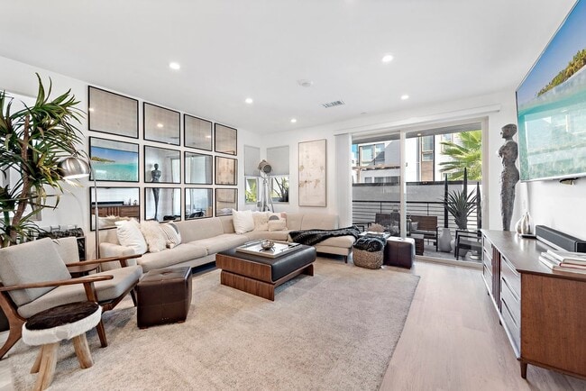 property at 213 Placemark