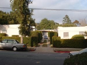 1226 Alta Vista Rd in Santa Barbara, CA - Foto de edificio