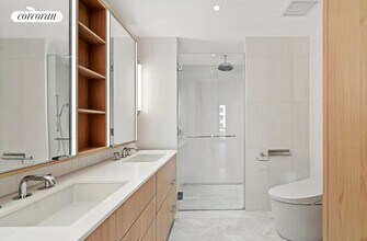 250 W 96th St in New York, NY - Building Photo - Building Photo