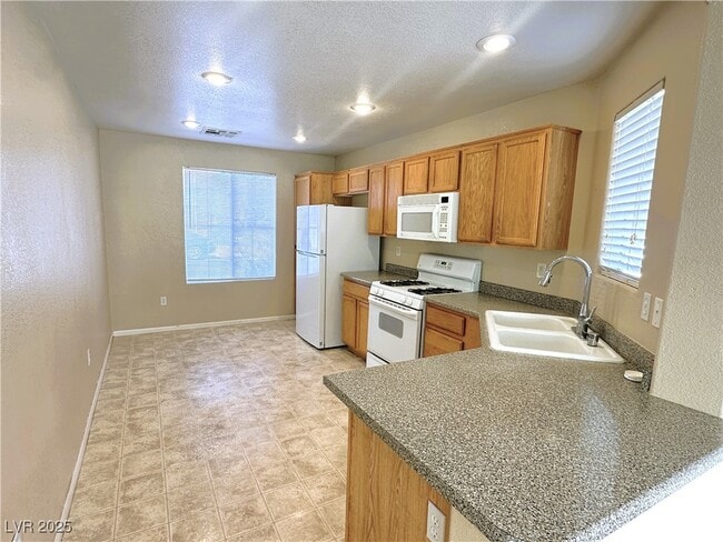 property at 8046 S Wards Ferry St