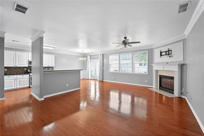 605 Lofty Ln in Atlanta, GA - Building Photo - Building Photo