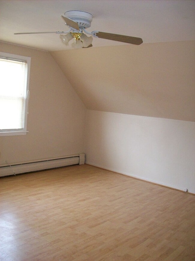 property at 75 Baldwin Ln