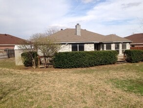 6008 Alta Verde Ct in Arlington, TX - Building Photo - Building Photo