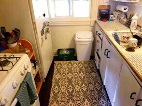 910 N Garden St in Bellingham, WA - Building Photo - Building Photo