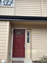 1628 Fetters Loop in Eugene, OR - Building Photo - Building Photo
