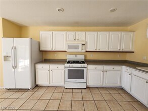 8717 W Majestic Pine Ave in Las Vegas, NV - Building Photo - Building Photo