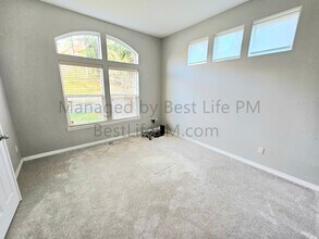 11040 SE William Otty Rd in Happy Valley, OR - Building Photo - Building Photo