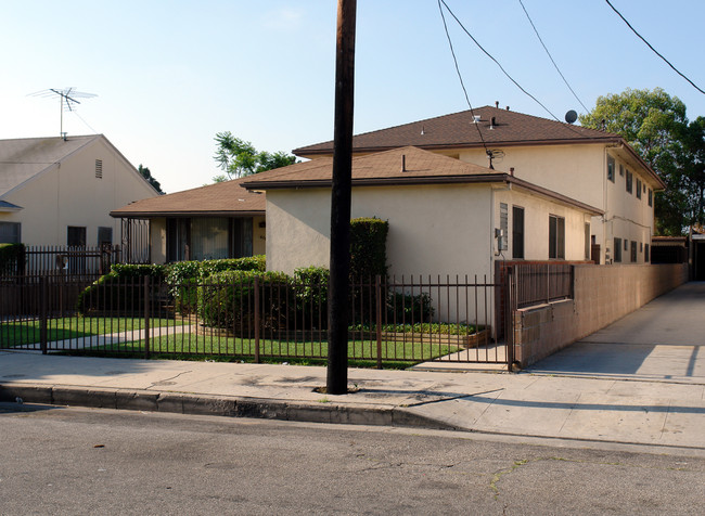 4068 W 142nd St in Hawthorne, CA - Building Photo - Building Photo